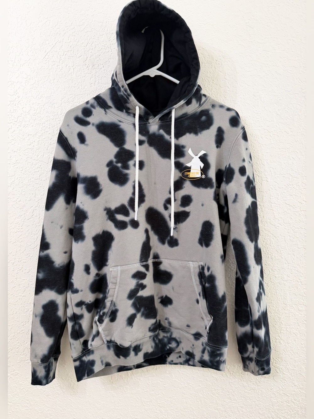 Dutch Bros - Black & Gray Tie-Dye Pullover Hoodie - Soft Casual Hoodie - S